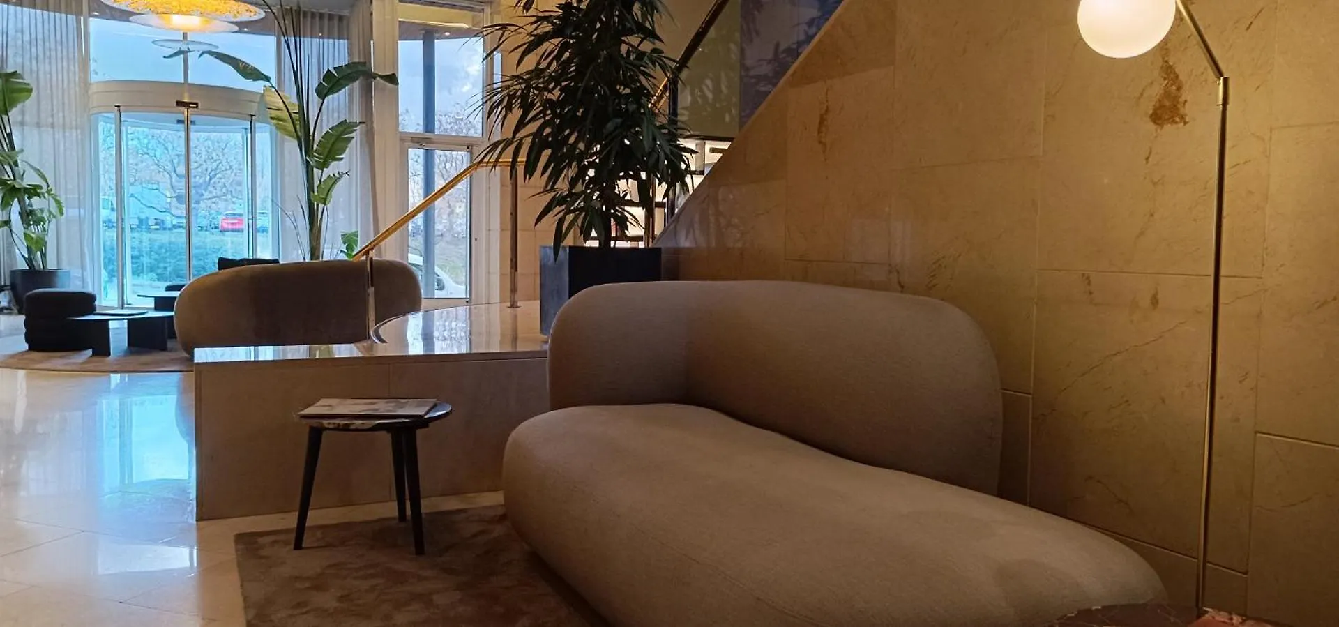 Best Western Premier Cmc Girona Hotel