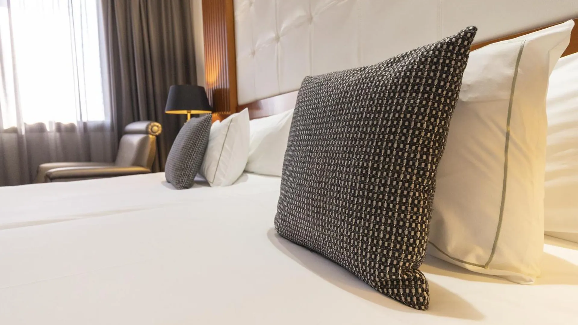 **** Hotel Best Western Premier Cmc Girona Hiszpania